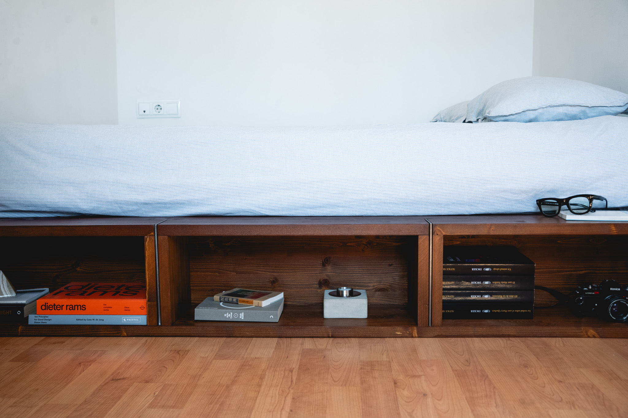 Bed Dresser full finished view